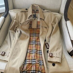 Burberry Tan Trench Coat NWT
